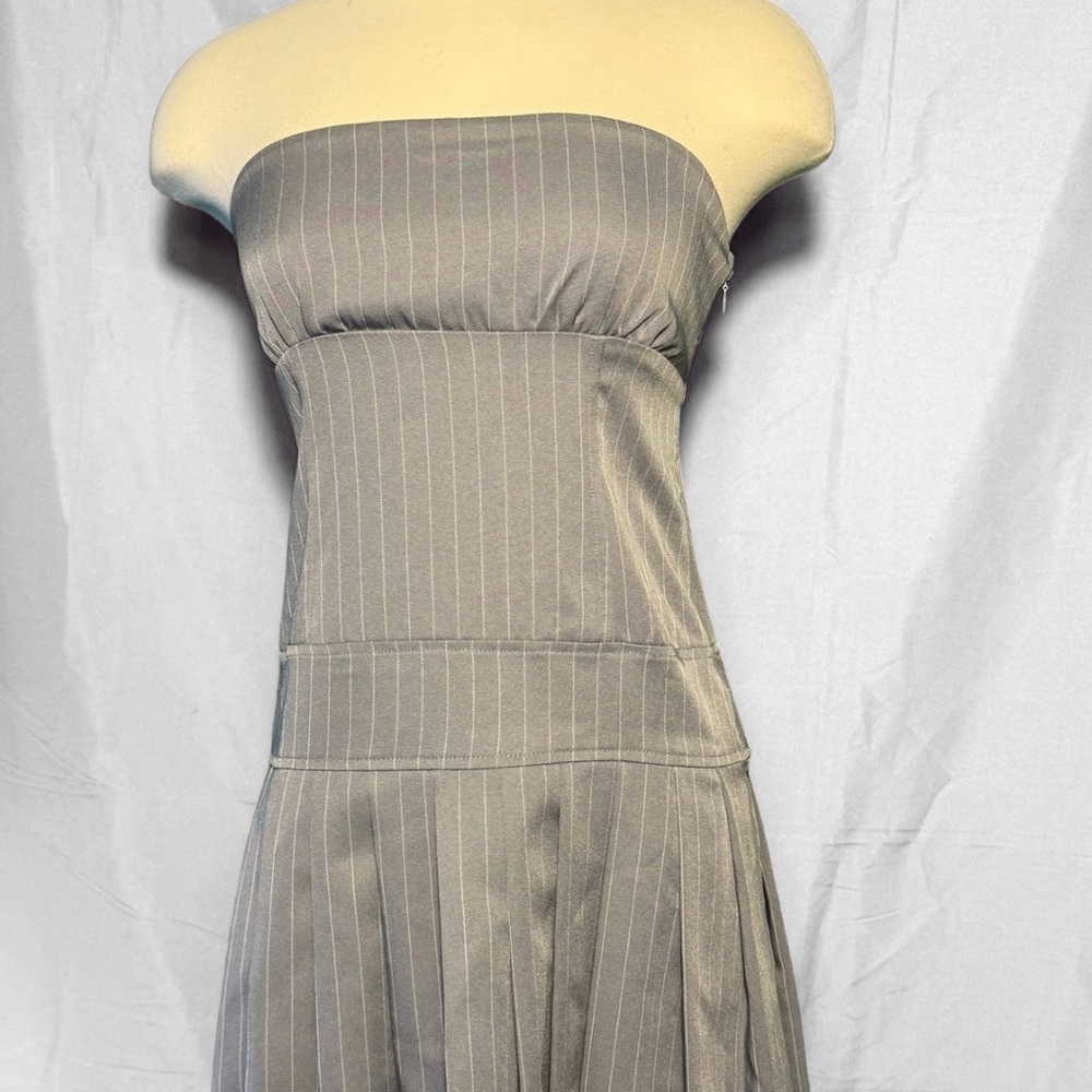 One Clothing Gray Strapless Pleated Sundress